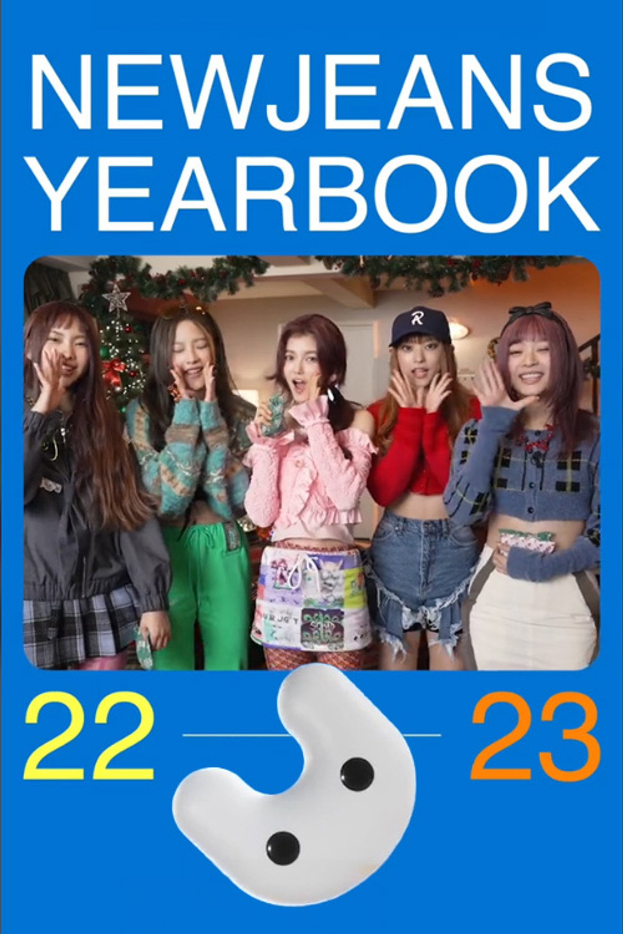 뉴진스 (NewJeans) - YearBook 22-23 affisch