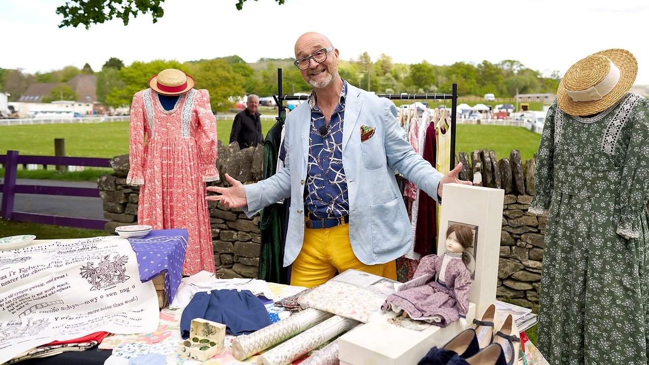 Bargain Hunt - Season 72 Episode 16 : Builth Wells 15