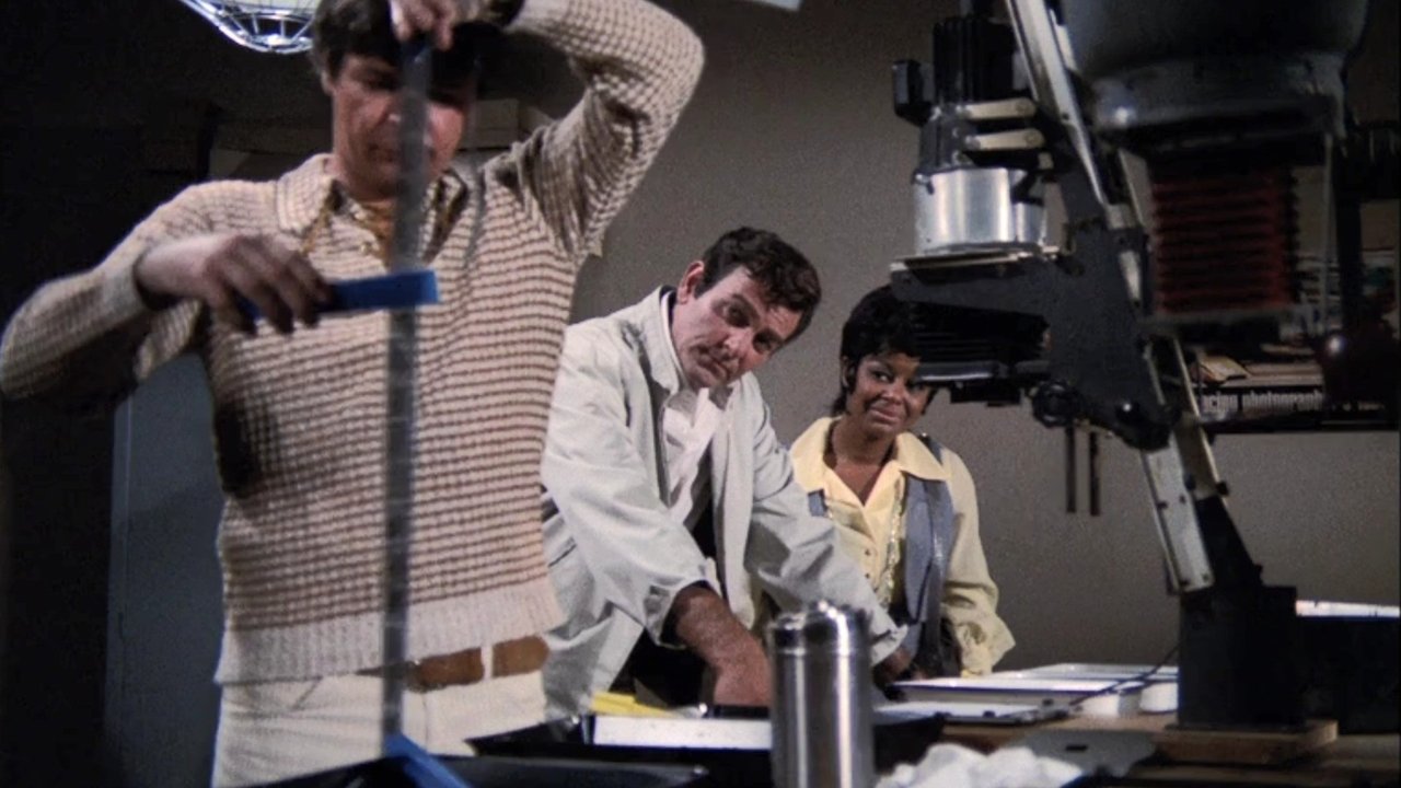 Mannix - Season 5 Episode 11 : The Man Outside