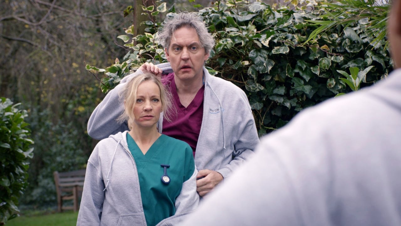 Holby City - Season 18 Episode 24 : Who You Are
