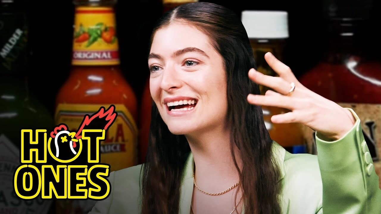 Hot Ones - Season 15 Episode 10 : Lorde Drops the Mic While Eating Spicy Wings