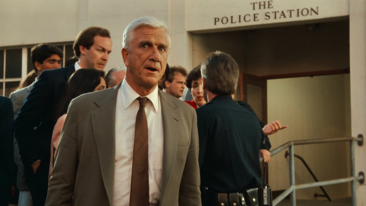The Naked Gun: From the Files of Police Squad! background 69