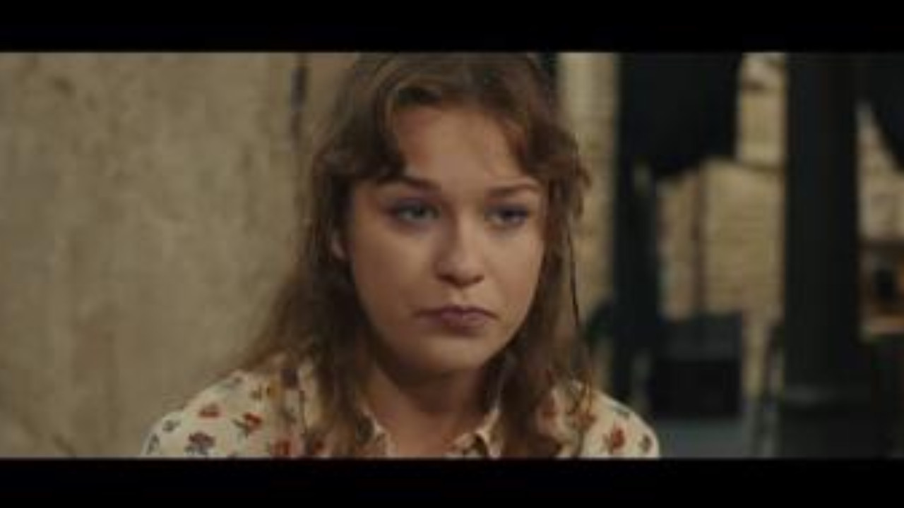 Pavojingi ryšiai - Season 1 Episode 35 : Episode 35