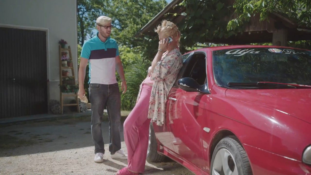 Za hribom — Épisode 1