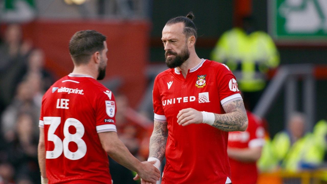 Welcome to Wrexham - Season 3 Episode 8 : Down to the Wire