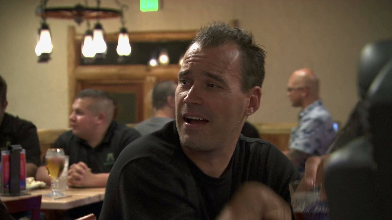 Bar Rescue - Season 5 Episode 15 : I Know What You Did Last Summit