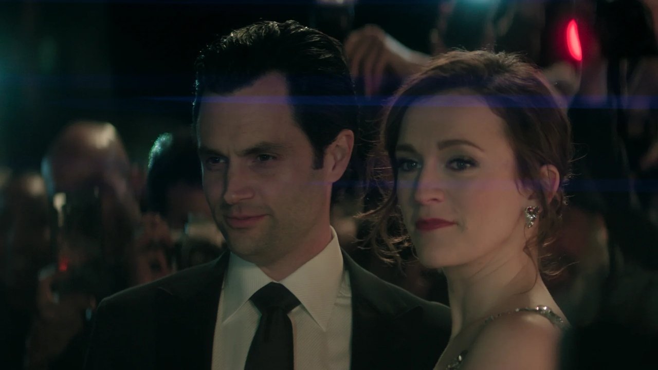 You - Season 5 Episode 1 : The Luckiest Guy in NY