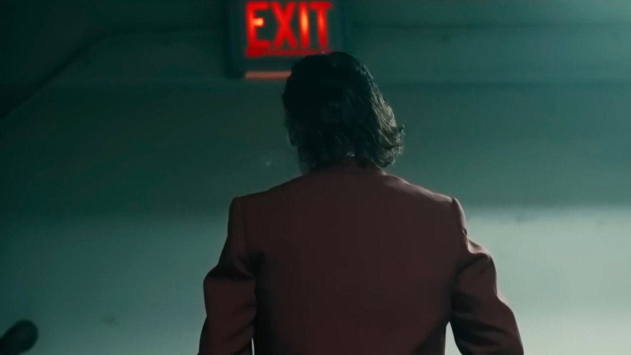 Cast and Crew of Everything Must Go, The End: King of Nothing