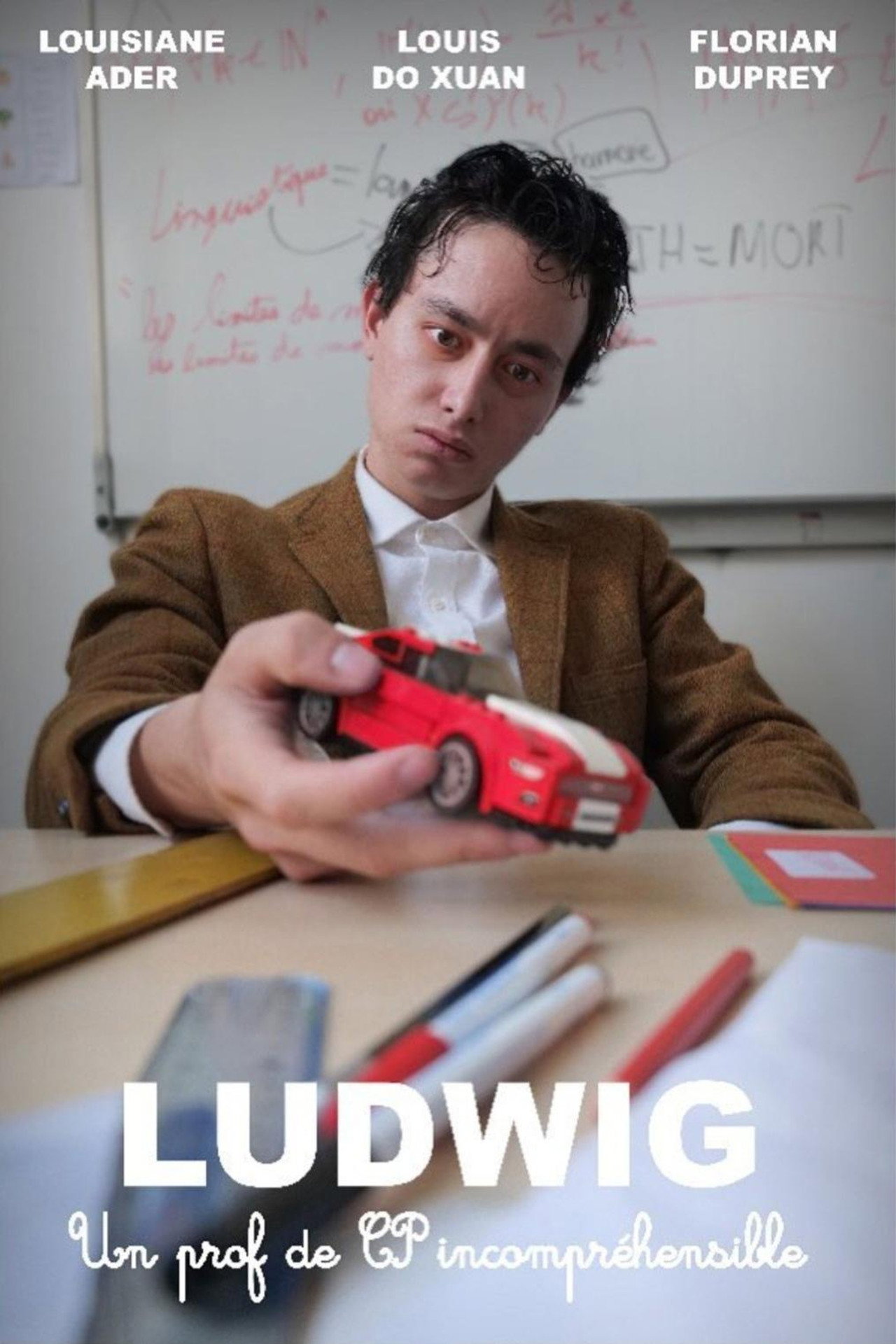 LUDWIG : Un prof de CP incompréhensible Backdrop