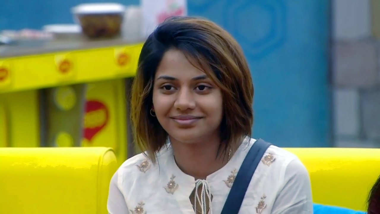 Bigg Boss - Season 2 Episode 93 : Day 92: A Test of Willpower