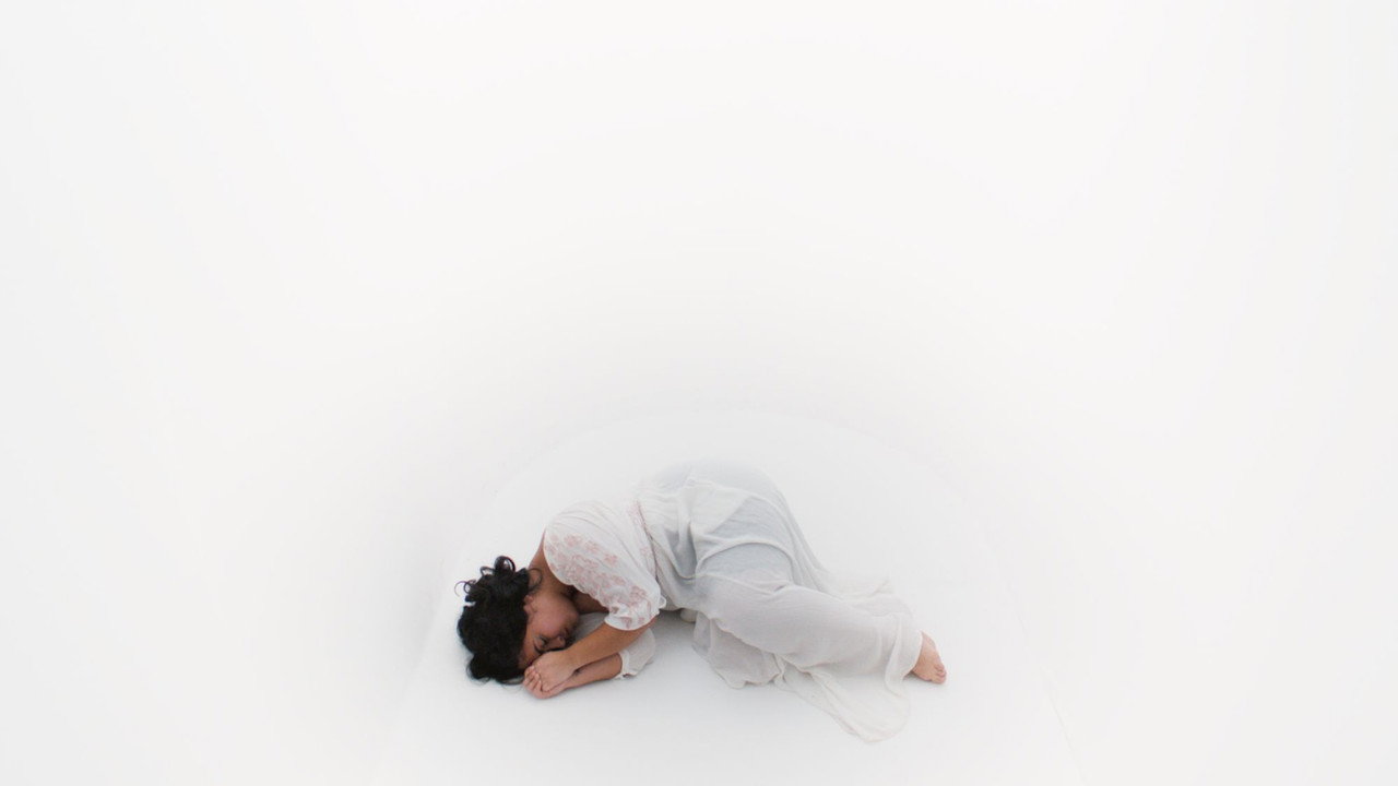 i dreamt of this, Esther - 剧照