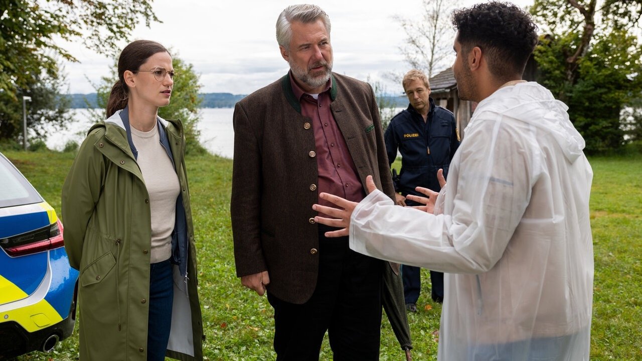 Die Rosenheim-Cops - Season 25 Episode 7 : The footbridge is gone