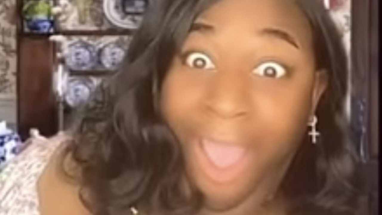 Terri Joe: Missionary in Miami backdrop