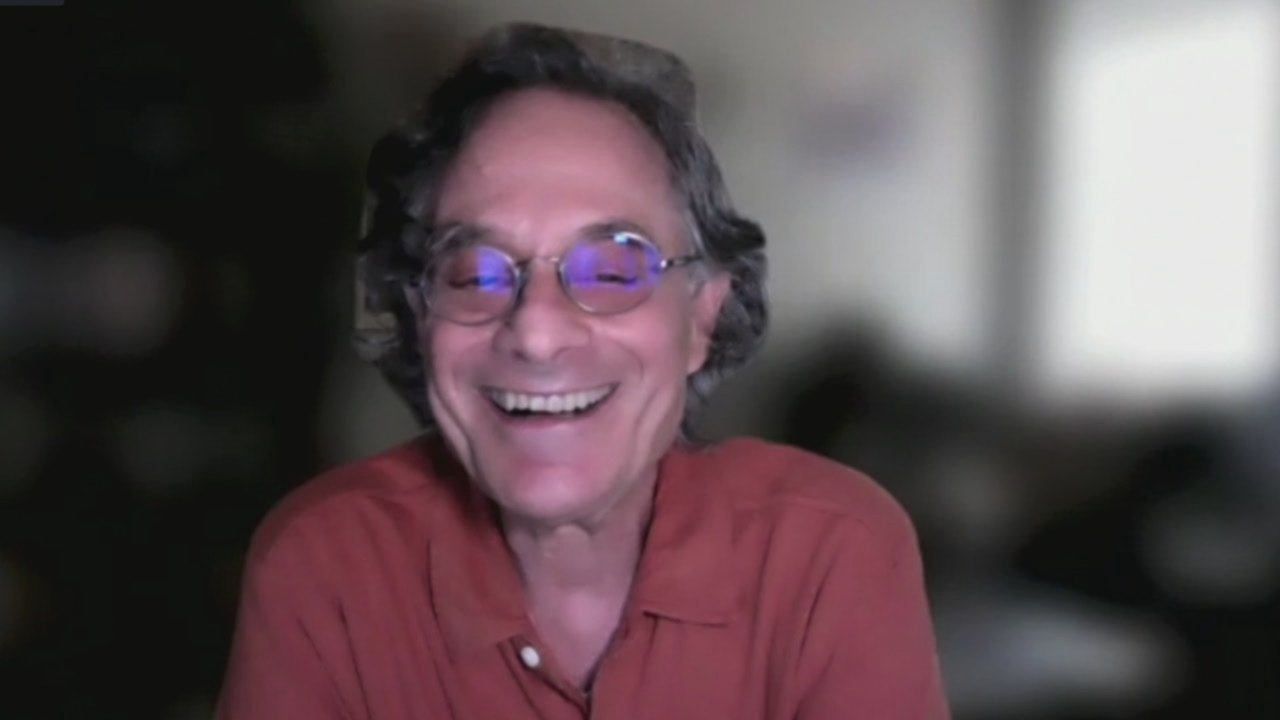 A Captain's Log - Season 1 Episode 6 : Linguist - Marc Okrand