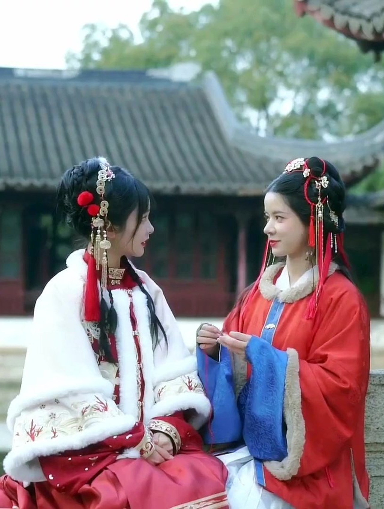 The Matchmaker Goddess and the Goddess of Wealth Backdrop