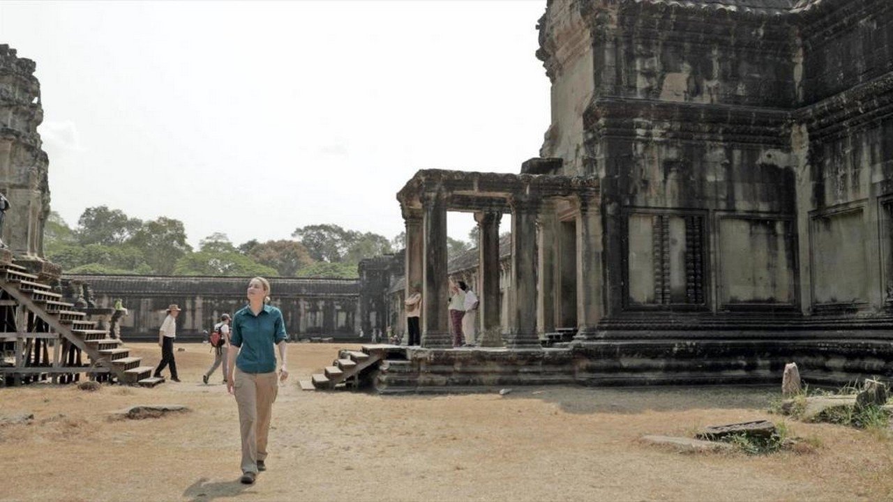 The Archaeological Mysteries of the Equinox