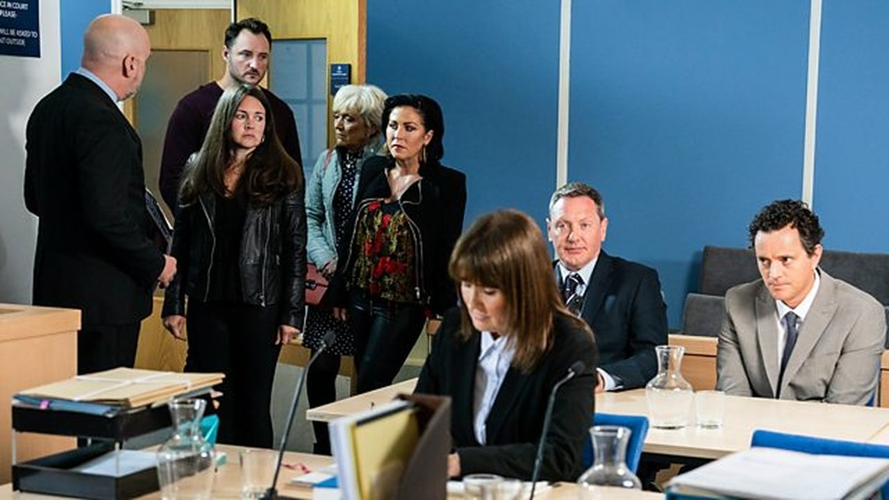 EastEnders - Season 39 Episode 158 : 02/10/2023