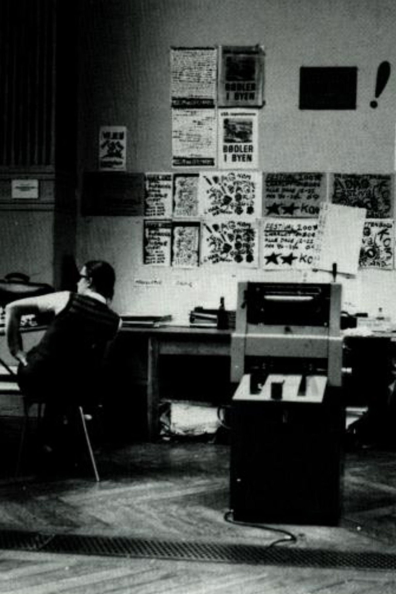 Festival 200 Backdrop