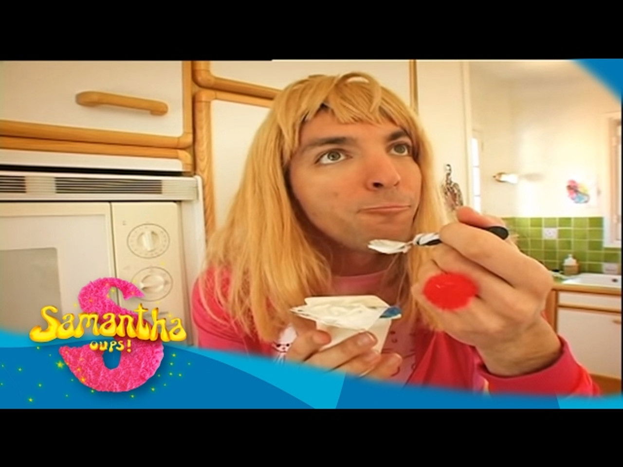 Samantha, Oups ! — Samantha fait sa cuisine