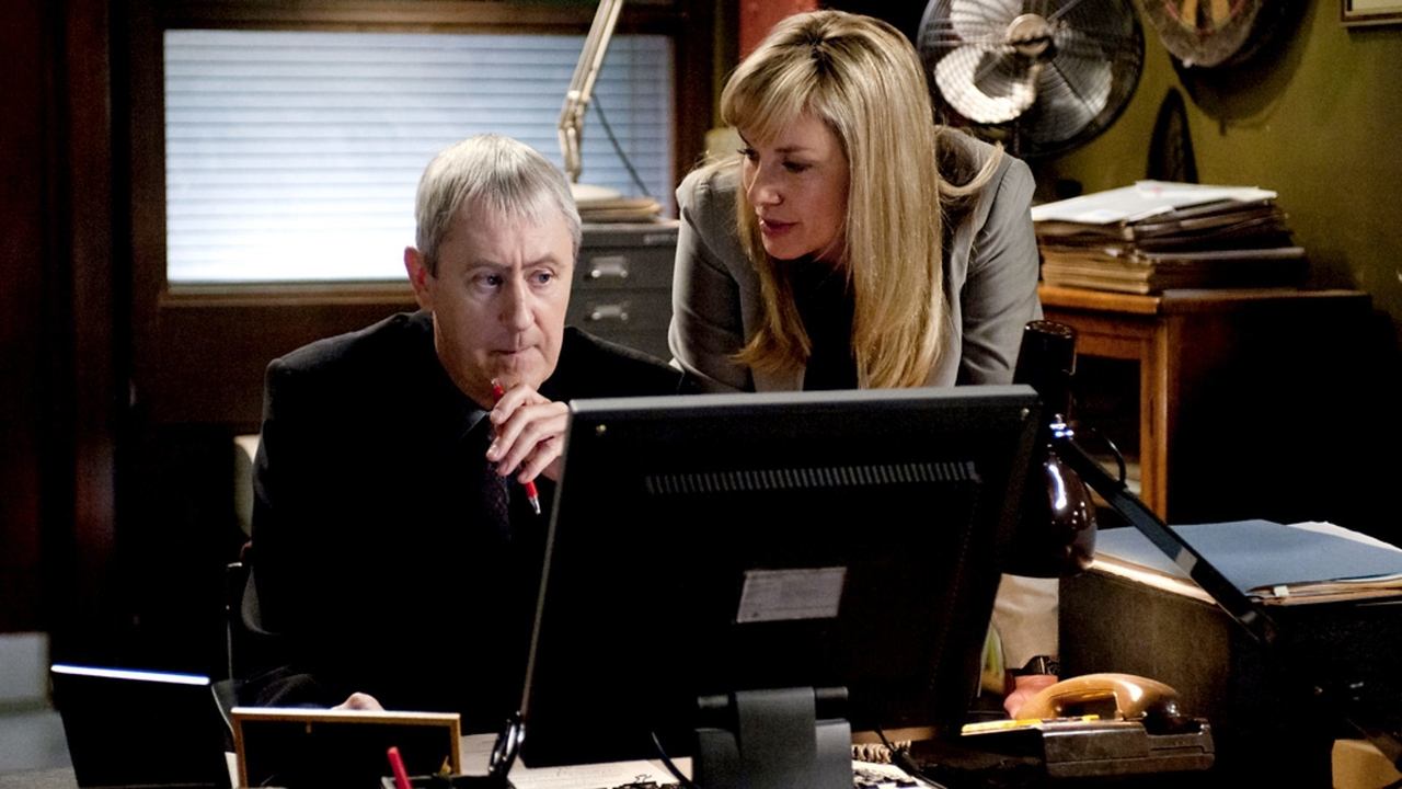 New Tricks - Season 10 Episode 9 : Roots