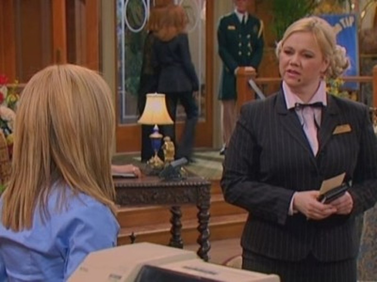 The Suite Life of Zack & Cody - Season 1 Episode 4 : Hotel Inspector