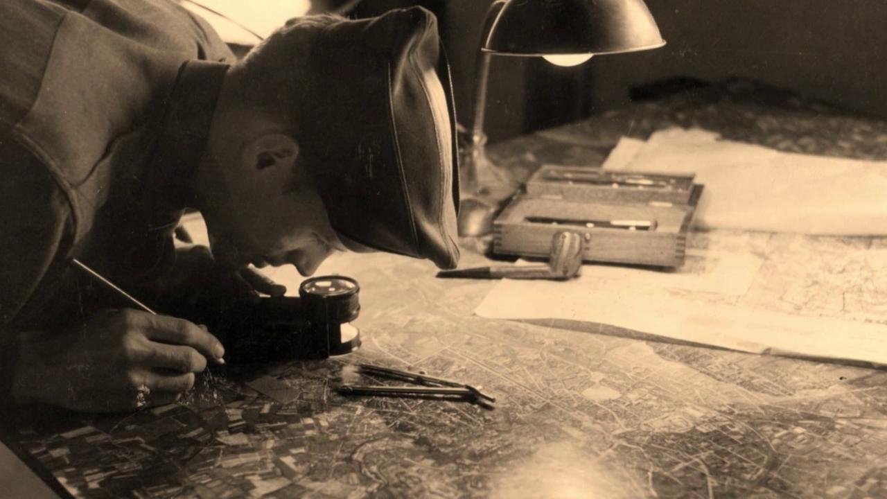 Mysteries from Above - Season 1 Episode 2 : Military Mysteries