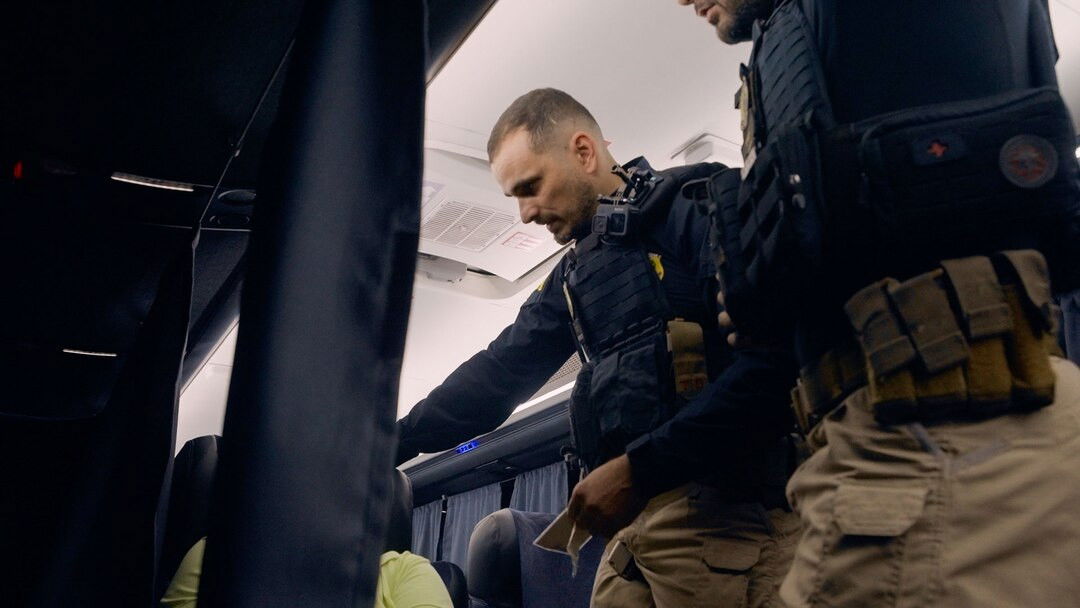 Border Control: Brazil - Season 4 Episode 11 : Episode 11