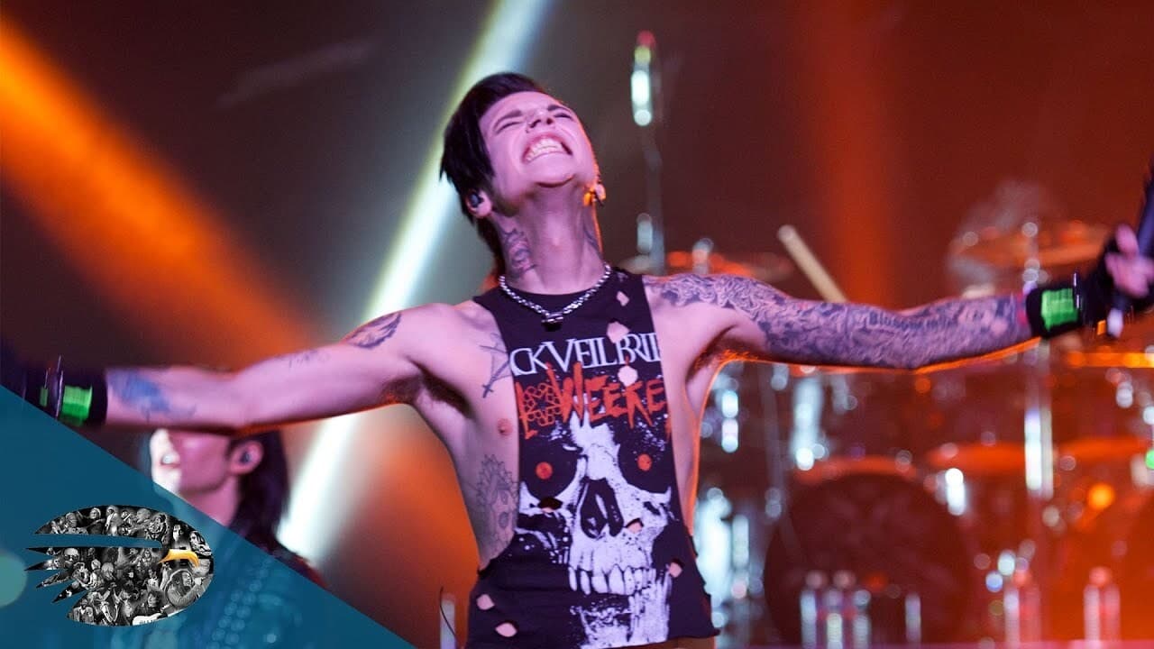 Scen från Black Veil Brides: Alive and Burning