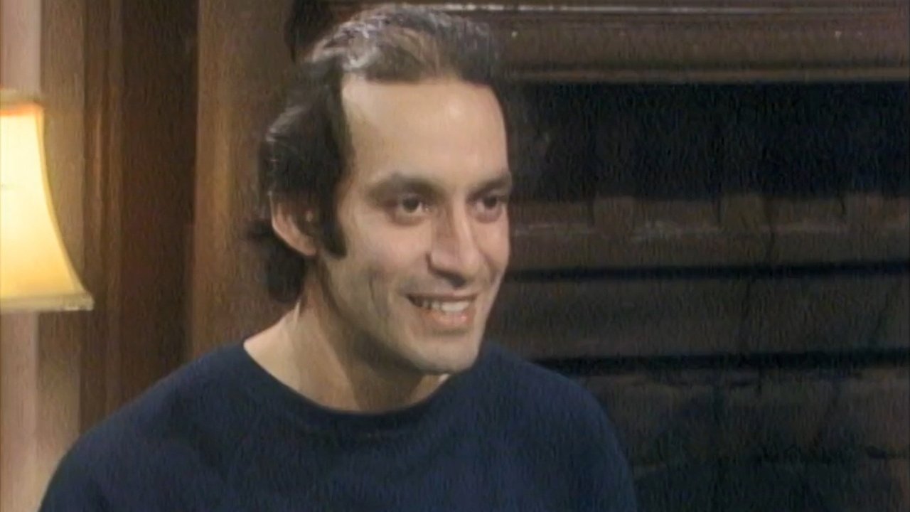 Barney Miller - Season 1 Episode 13 : The Hero