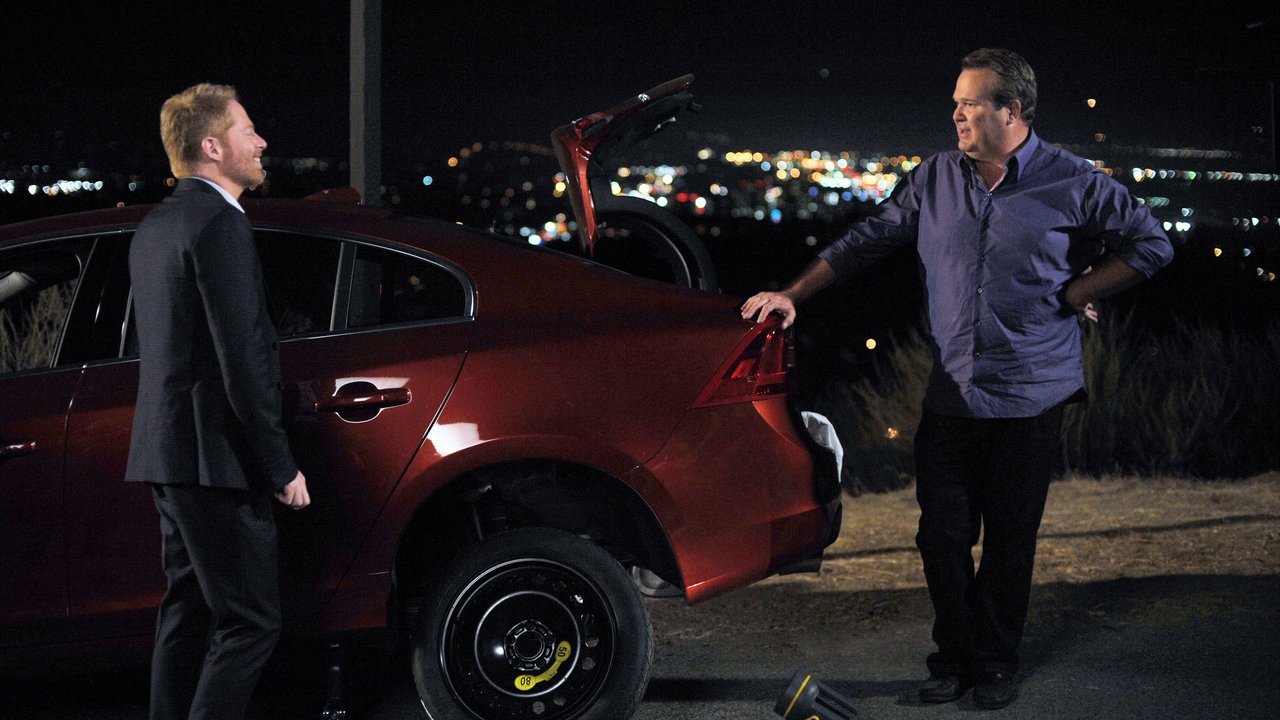 Modern Family - Season 5 Episode 1 : Suddenly, Last Summer