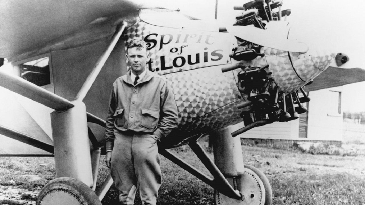 Charles Lindbergh in Colour Backdrop Image