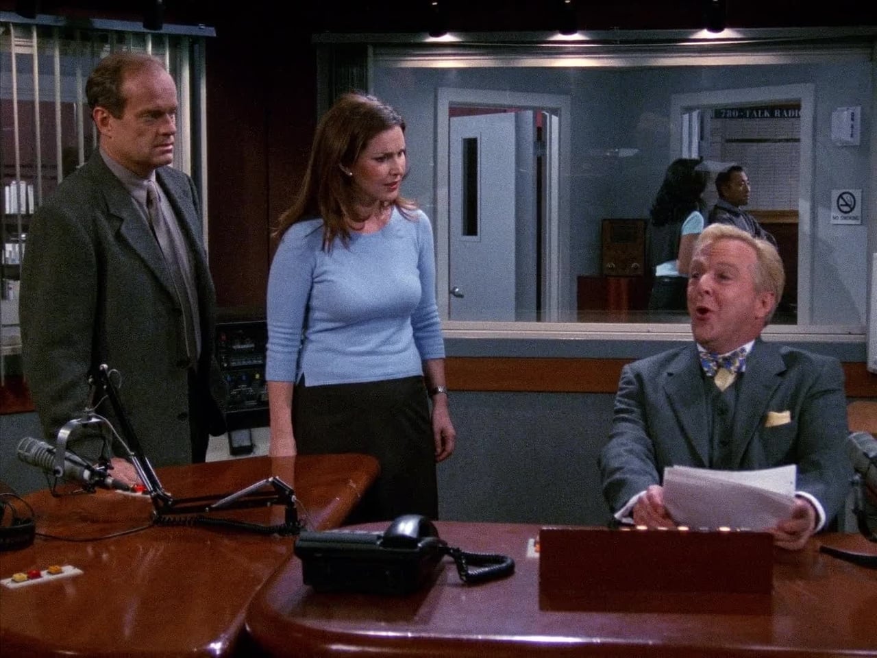 Frasier - Season 8 Episode 18 : Forgotten But Not Gone