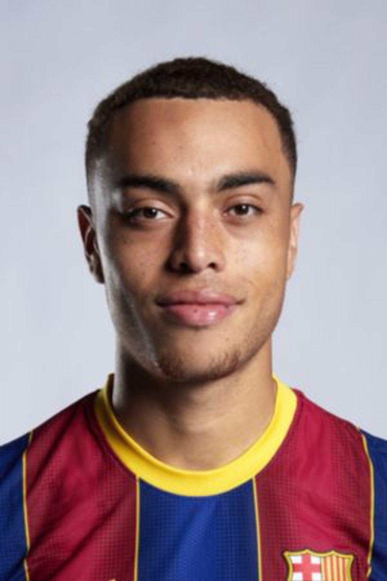 Sergiño Dest