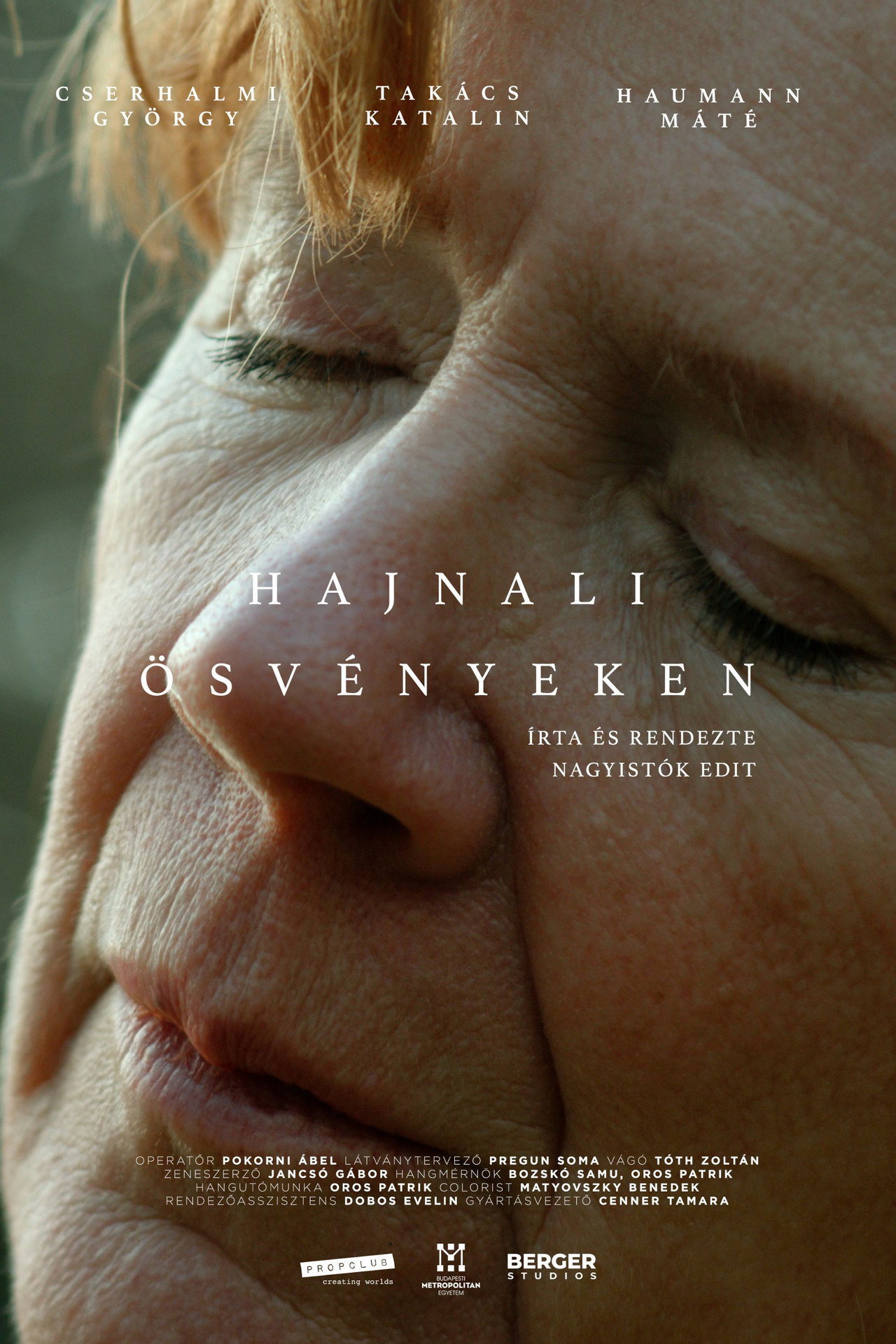 Hajnali ösvényeken filmaffisch