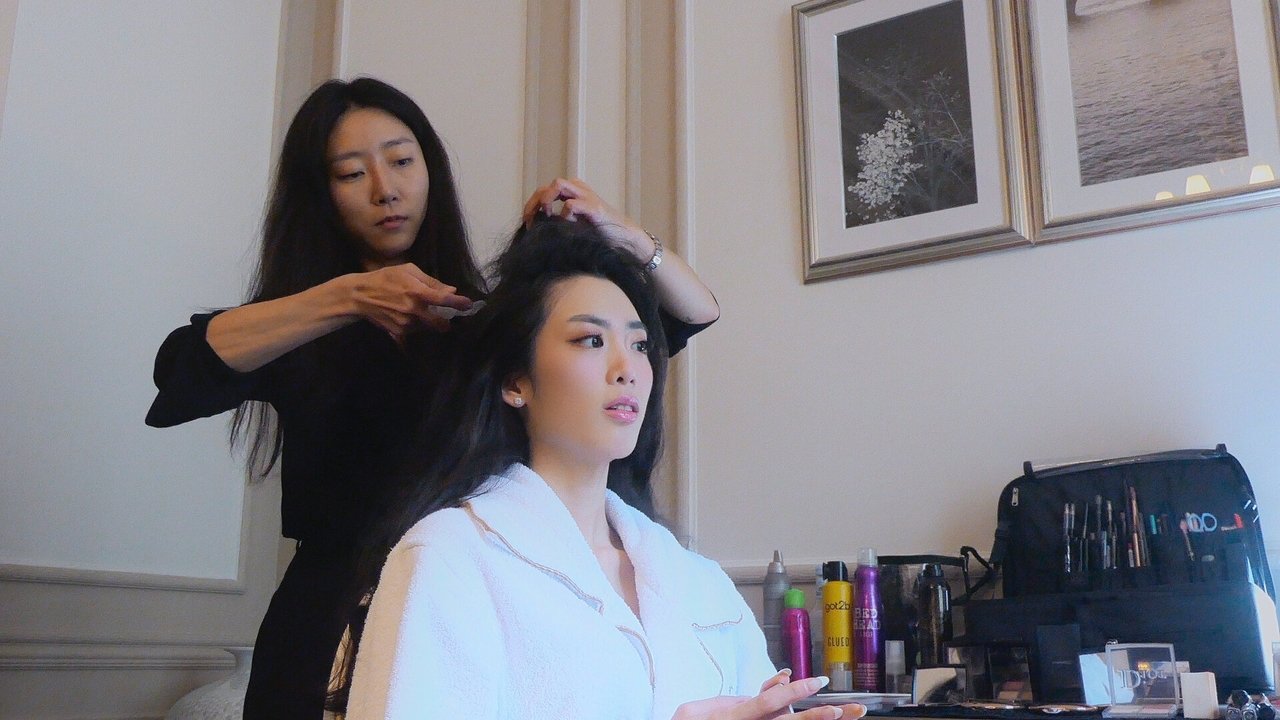 Super-Ricos na Coreia backdrop