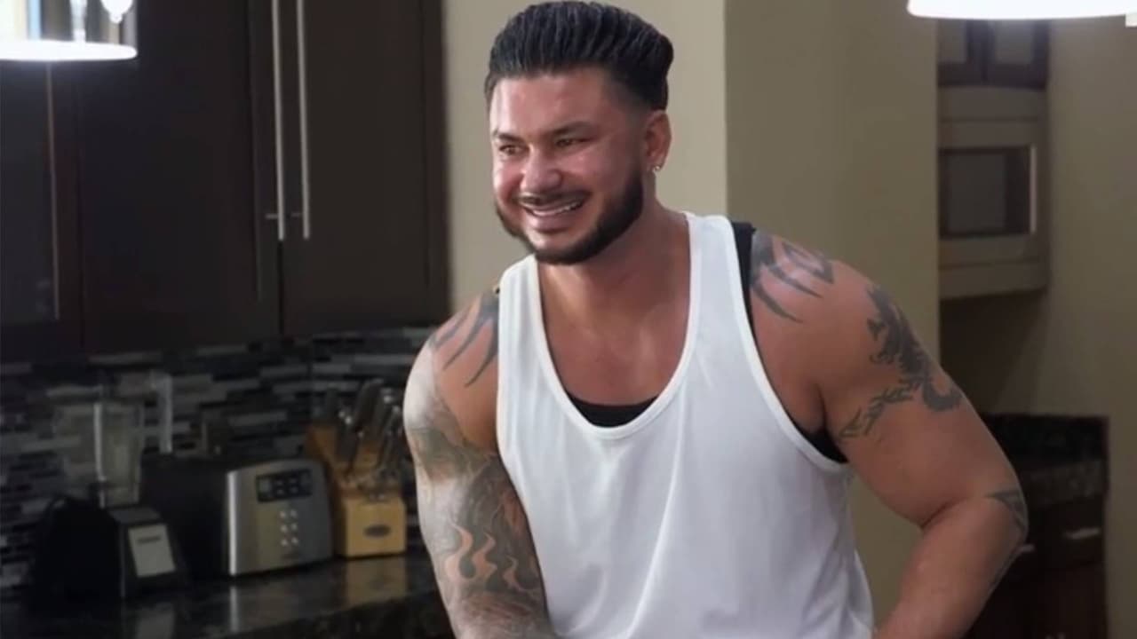 Jersey Shore: Family Vacation - Season 4 Episode 2 : Taken Pauly