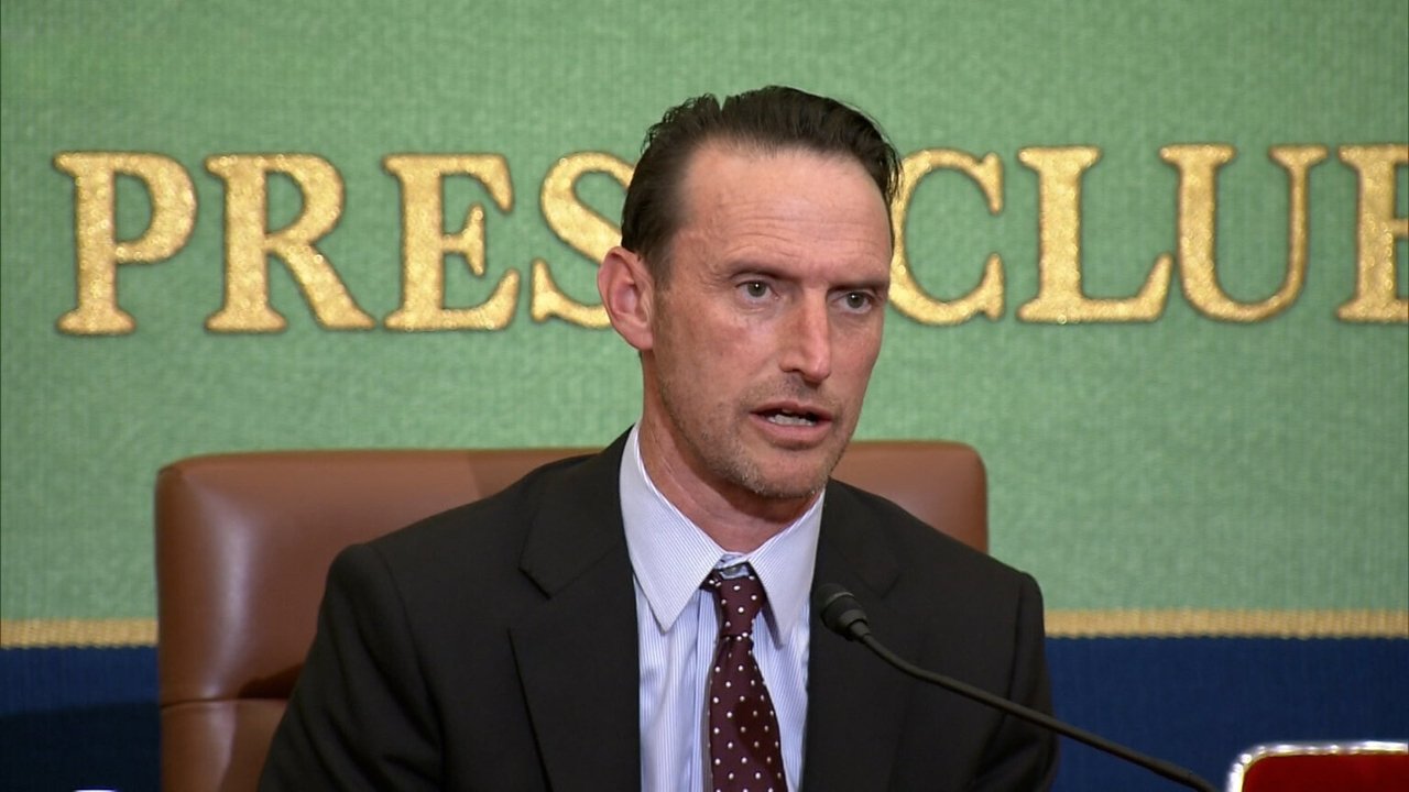 Oppenheimer's Grandson Warns About Nuclear Weapons