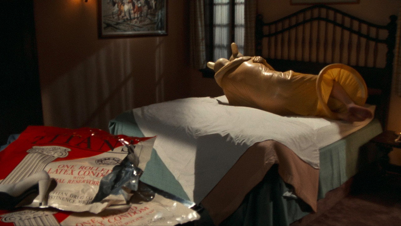 The Naked Gun: From the Files of Police Squad! background 67