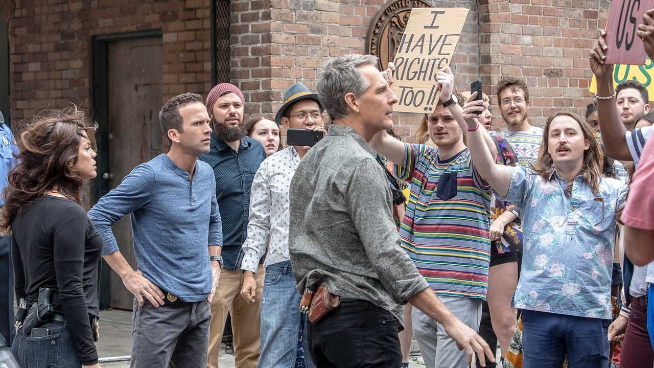 NCIS: New Orleans - Season 4 Episode 22 : The Assassination of Dwayne Pride