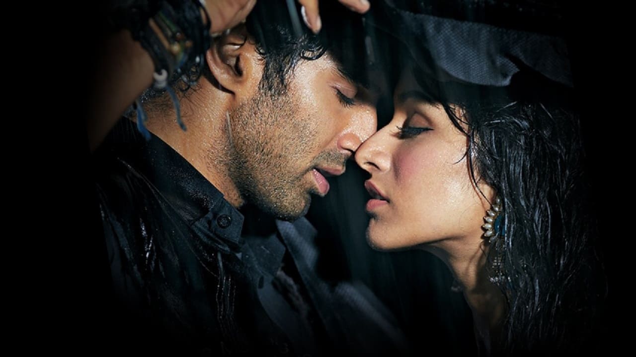 Aashiqui 2 Backdrop Image