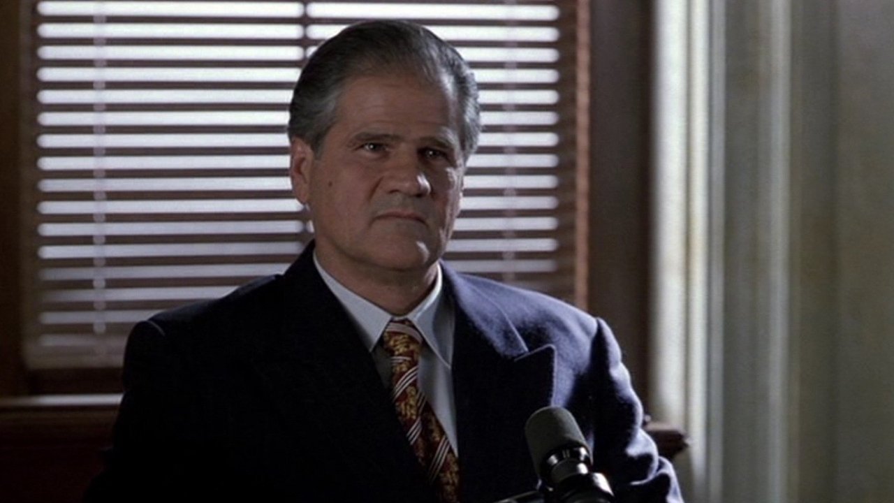 Law & Order - Season 8 Episode 7 : Blood