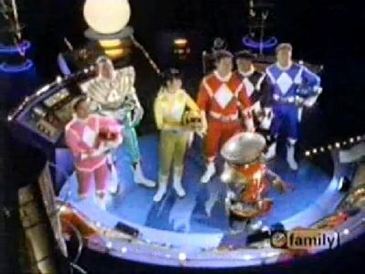 Power Rangers - Season 2 Episode 2 : The Mutiny (2)