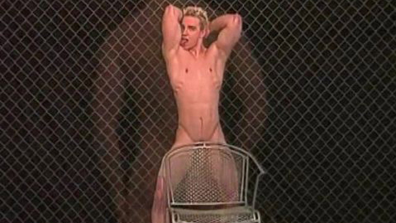 Naked Cage Fighters still 2