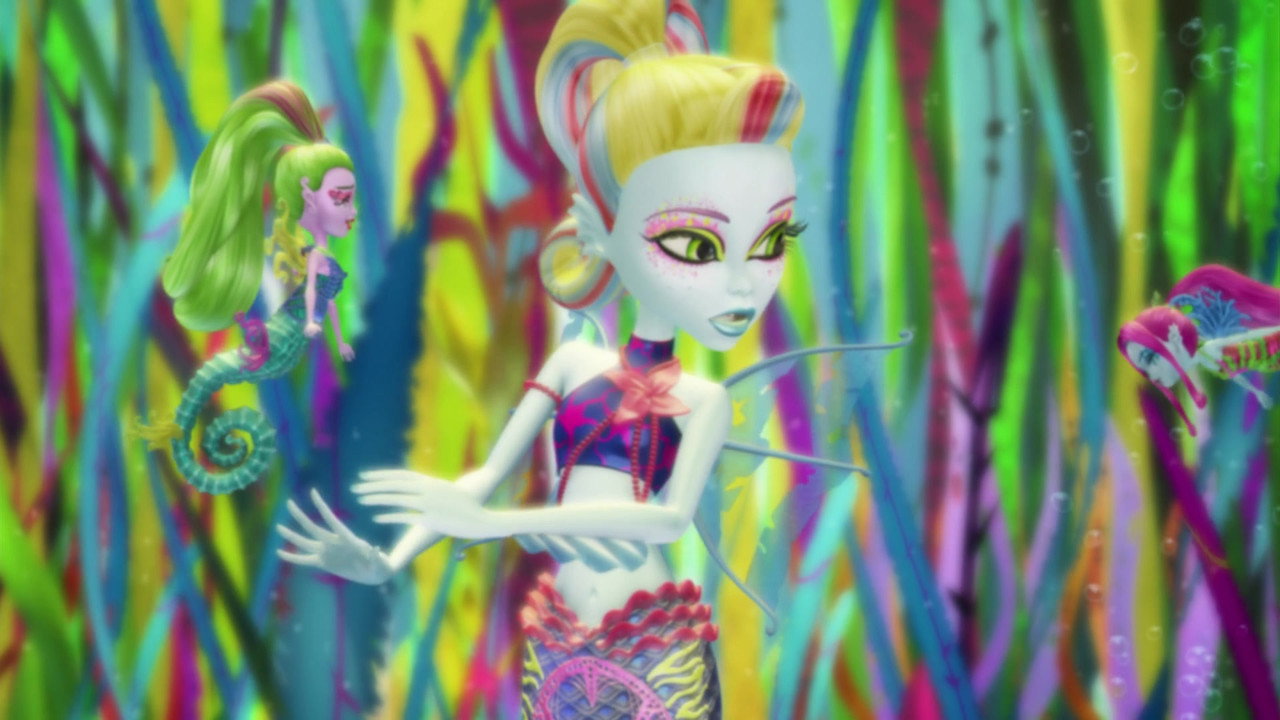Monster High: Great Scarrier Reef background 16