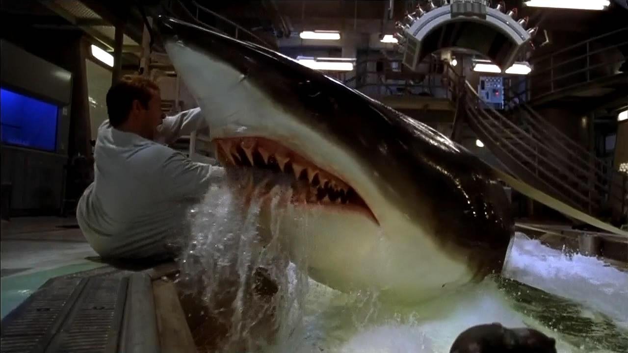 Deep Blue Sea (1999)