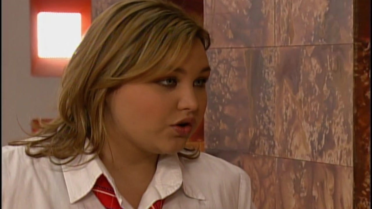 Rebelde - Season 2 Episode 111 : Mi abuelo el juez