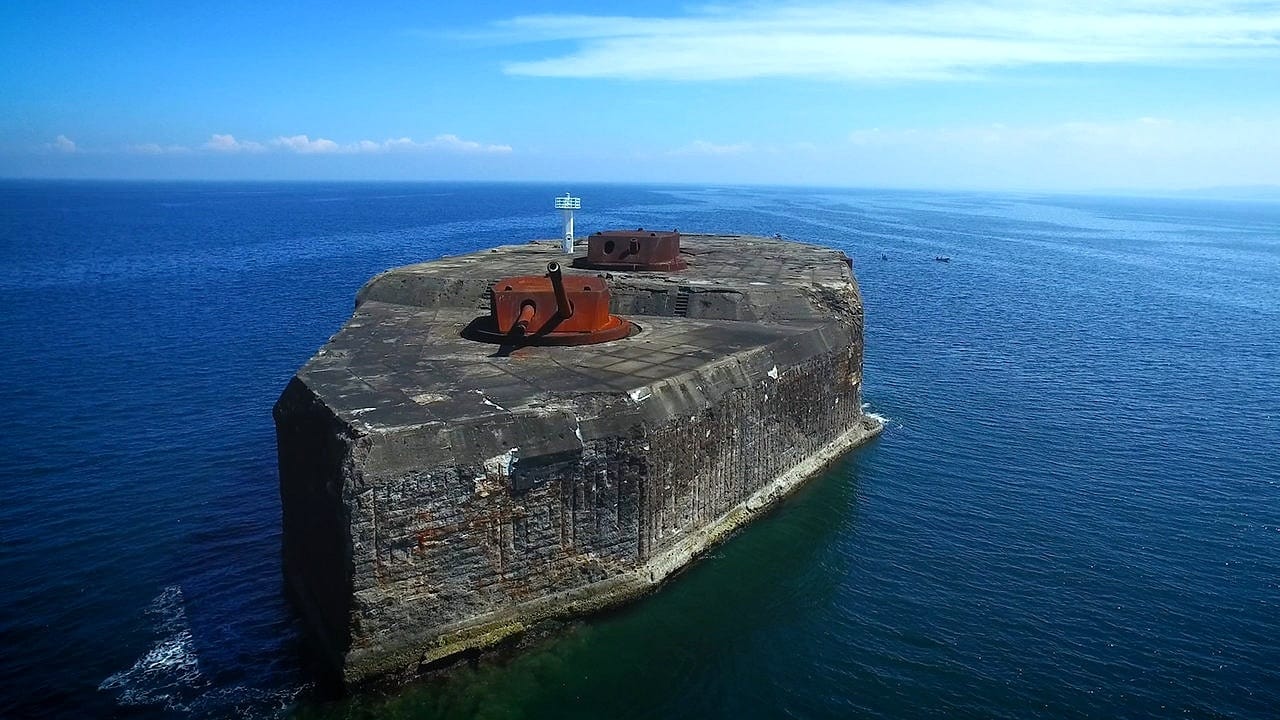 Abandoned Engineering - Season 3 Episode 5 : Germany's D-Day Fortress