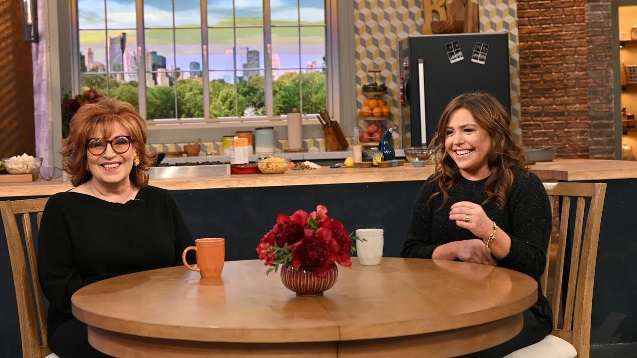 Rachael Ray - Season 14 Episode 50 : oy Behar On Her Most Talked About 'View' Moments + Chef Geoffrey Zakarian's Thanksgiving Faves