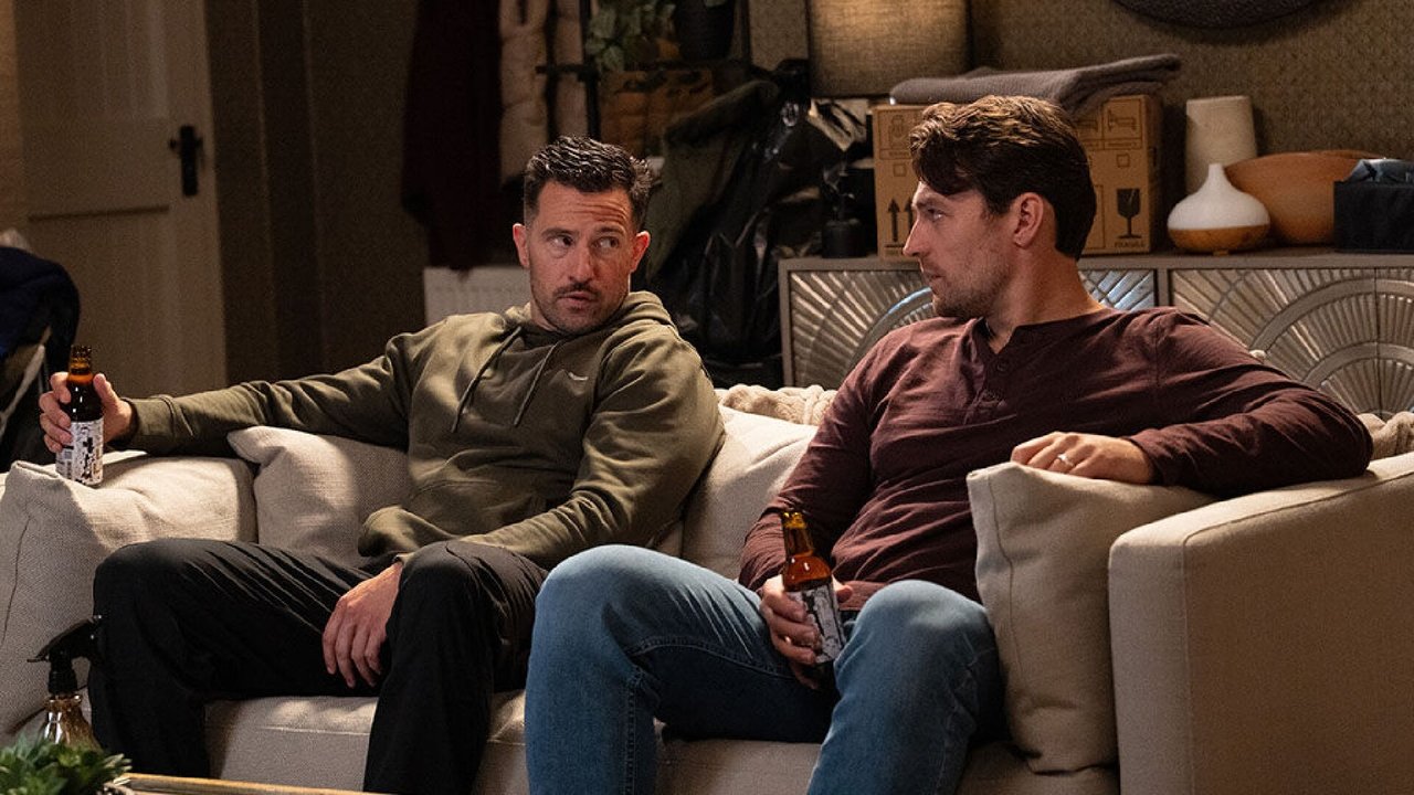 Emmerdale - Season 54 Episode 205 : Fri 31 Oct 2025