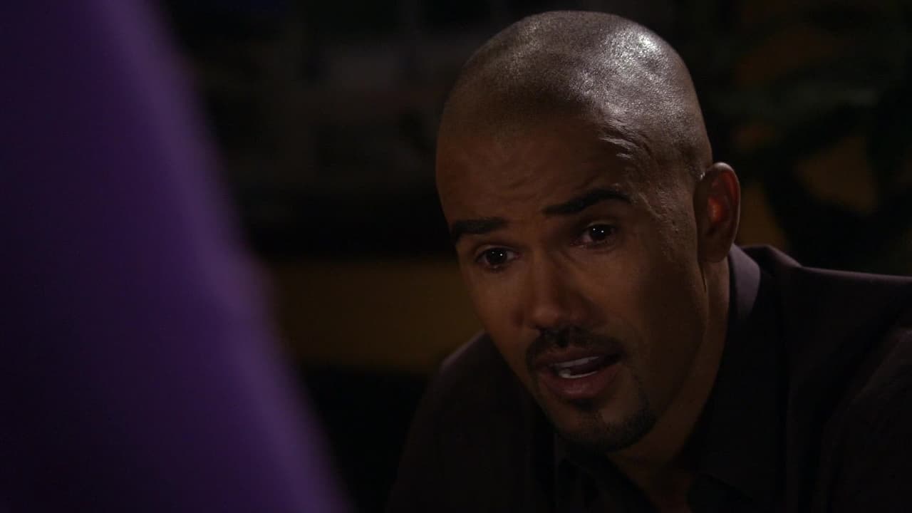 Criminal Minds - Season 6 Episode 5 : Safe Haven